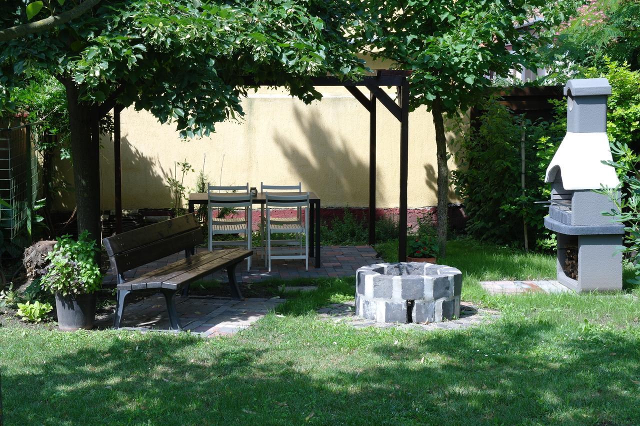 Nora Apartman Gyula Luaran gambar